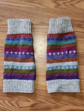 Lost Horizon's Women's  100% Nepal Wool Leg Warmers
